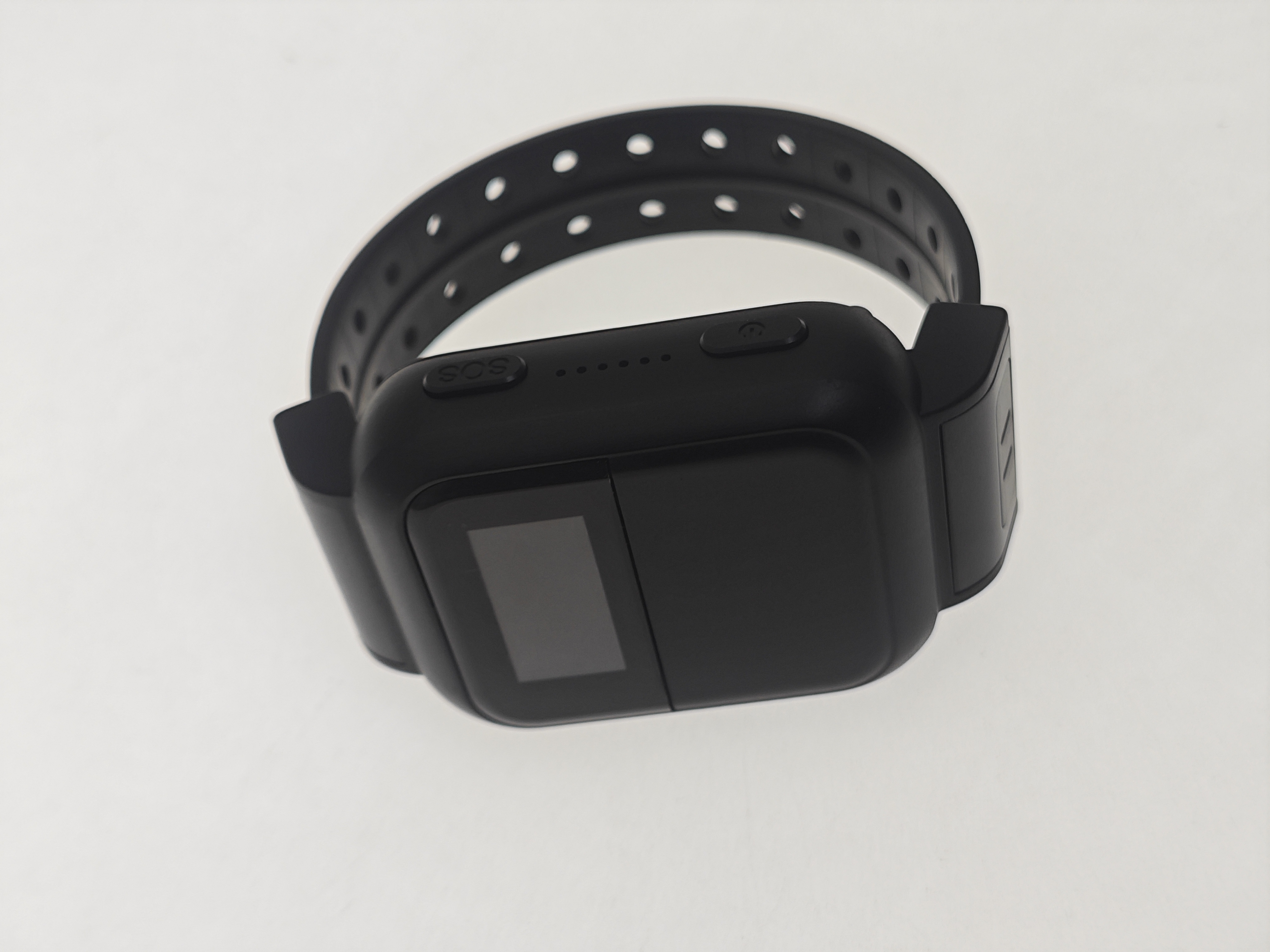 GPS-Ortungsuhr für Insassen mit Echtzeit-Tracking